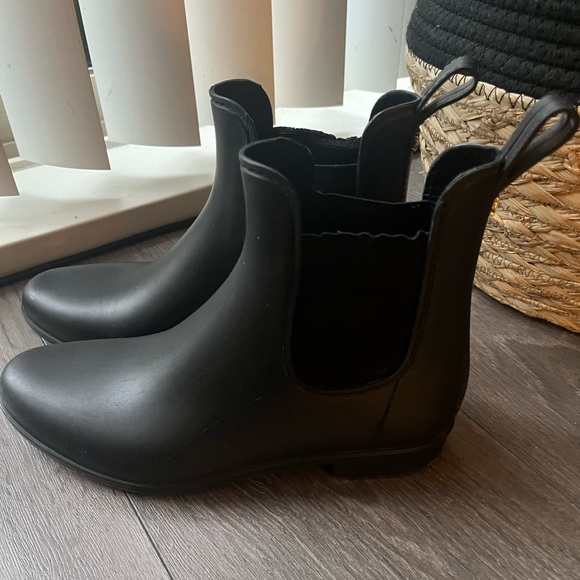 Sam Edelman Tinsley Rain Boots, Black Matte, Womens 8 - Picture 2 of 4
